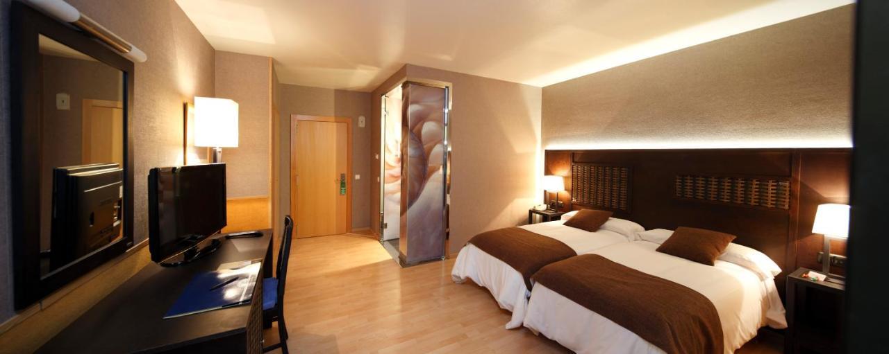 Hotel Spa Congreso Teo Exterior foto